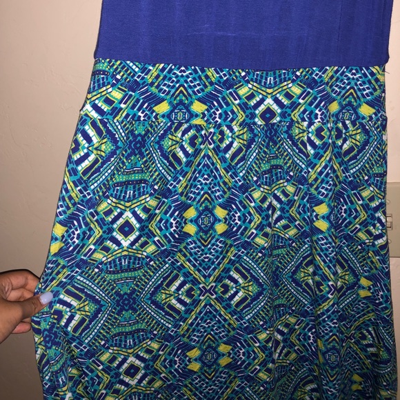 BeBe Flowy Dress! Handkerchief Tank Dress - Picture 5 of 6